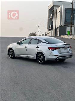 نيسان سنترا